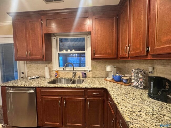 Building Photo - 6928 Steeplechase Dr NW