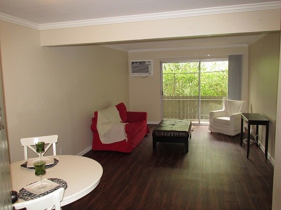 Interior Photo - Hillside Village Apartments