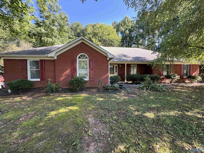 Primary Photo - 109 Capote Dr