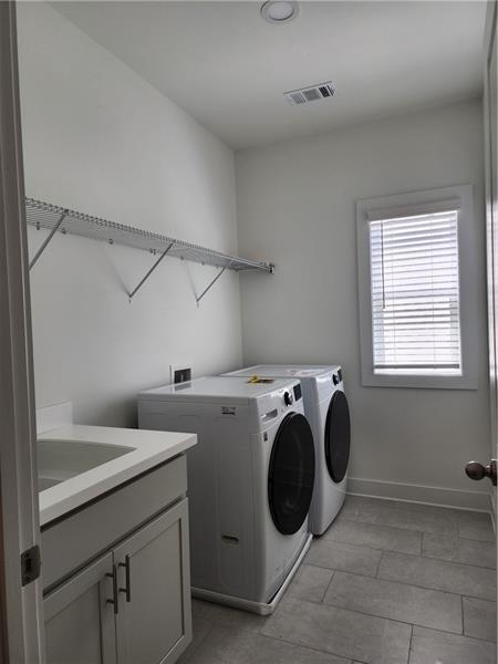 Building Photo - 1241 Westshore Dr