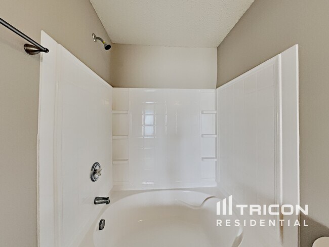 Building Photo - 4026 Congaree Dr