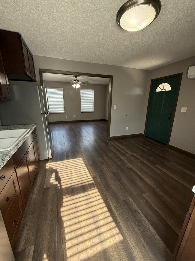 Building Photo - 1452 Co Rd 182