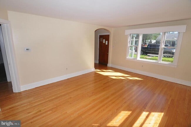 Building Photo - 204 Bellview Ave