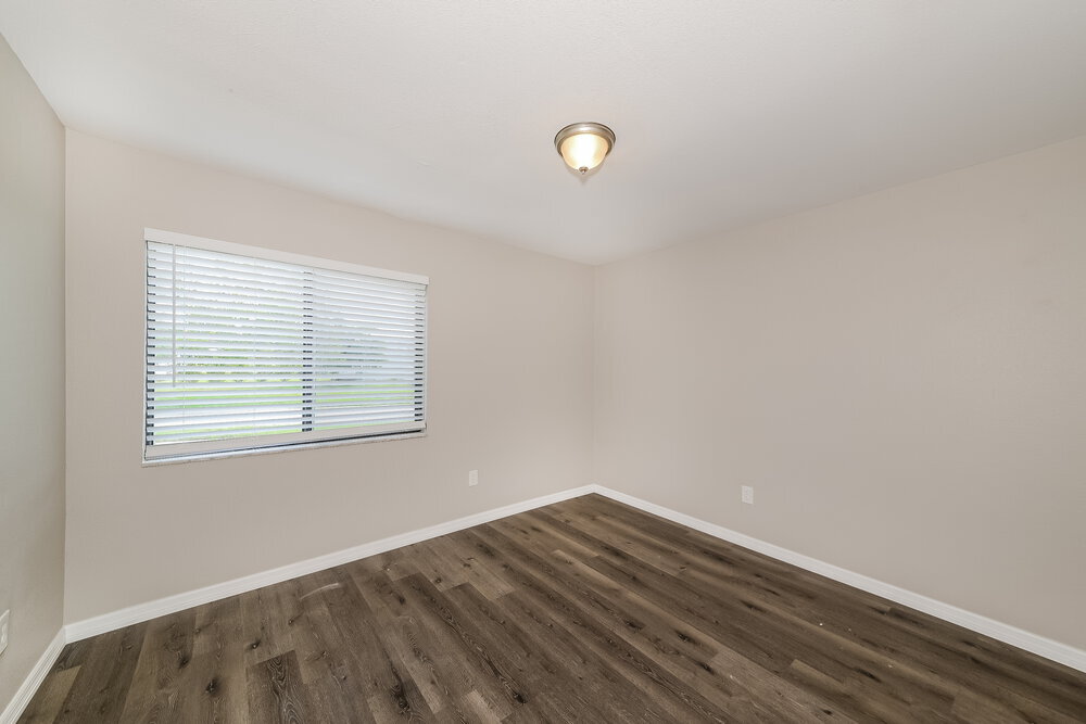 Building Photo - 5362 Trekell St