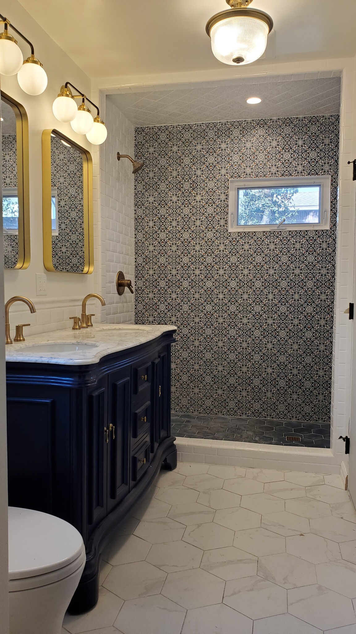 Building Photo - 5303 W 139th St