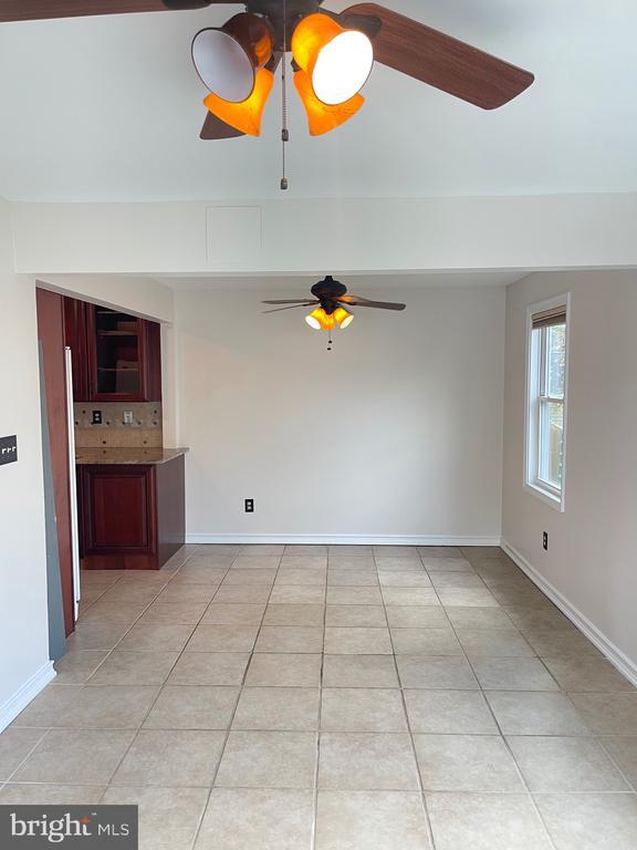 Building Photo - 2313 Westport Ln