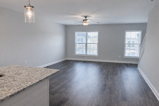 Building Photo - 2824 Yorkshire Moors Wy