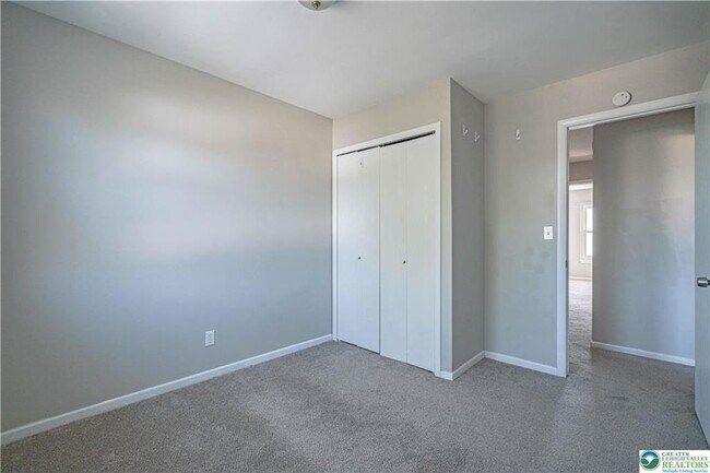 Building Photo - 1405 Presidential Dr