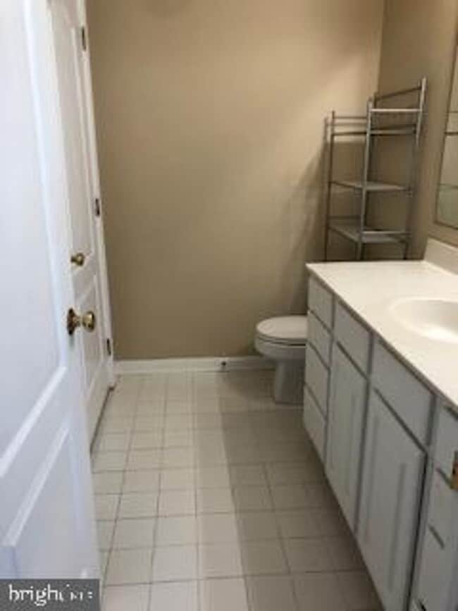 Building Photo - 2BR 2BA Rehoboth Beach Condo in The Palms!