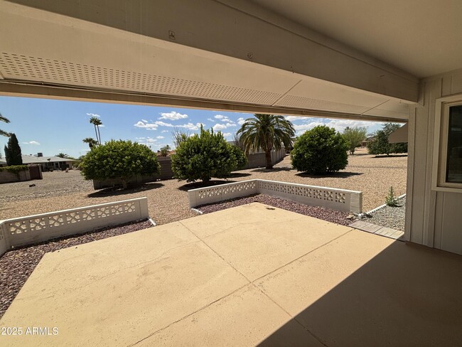 Building Photo - 18002 N 135th Dr