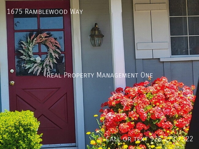 Building Photo - 1675 Ramblewood Way