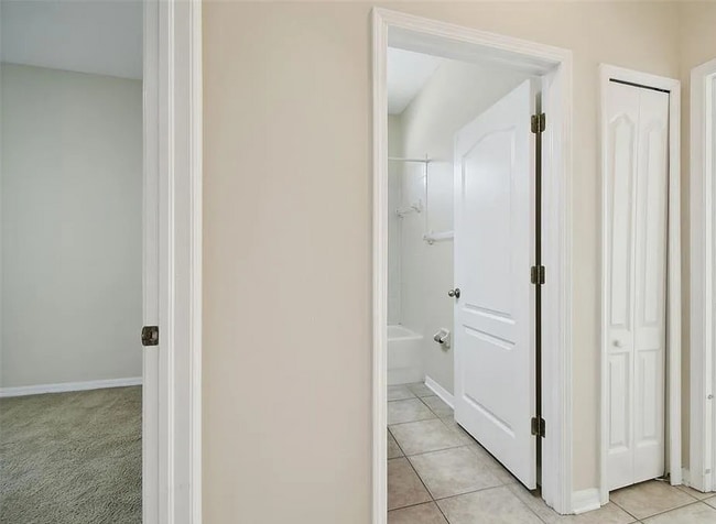 Building Photo - 15841 Pond Rush Ct