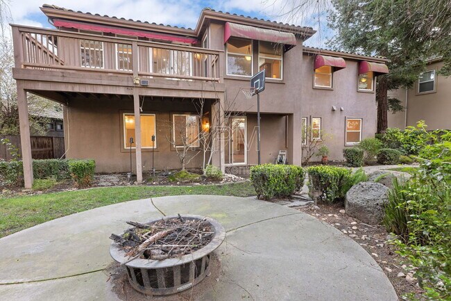 Building Photo - 5956 St Andrews Dr