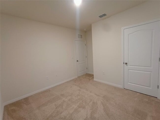 Building Photo - 3358 Eastgrove Ter