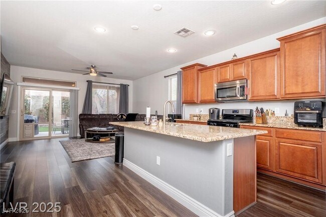 Building Photo - 7061 Florido Rd