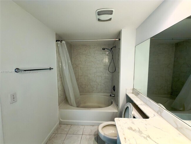 Building Photo - 18800 NE 29th Ave