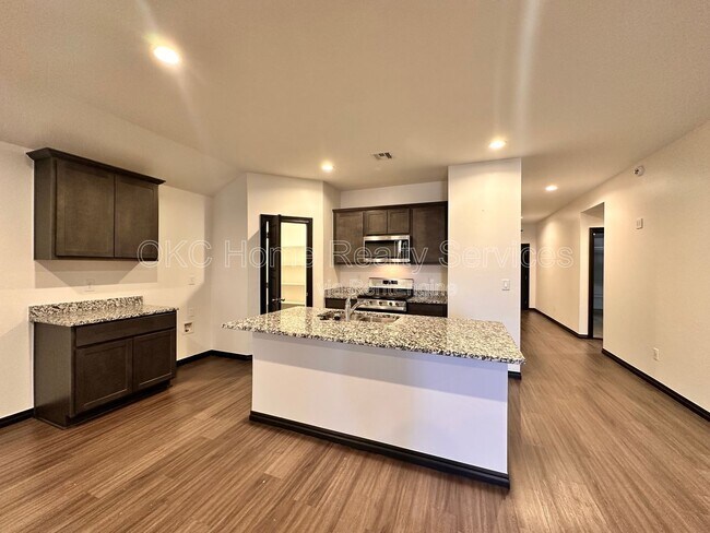 Building Photo - 4416 Colt Dr