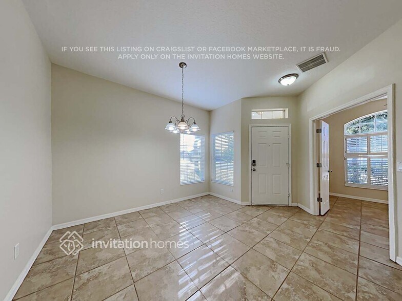 Building Photo - 26012 Singing Lark Ct