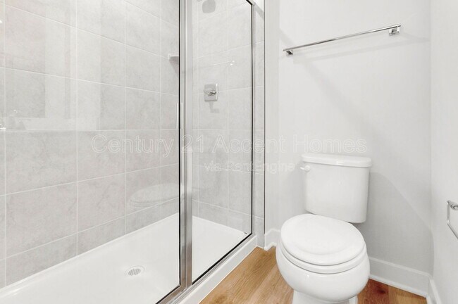 Building Photo - 14024 Sunrise Valley Dr