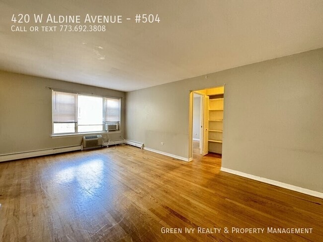 Building Photo - 420 W Aldine Ave