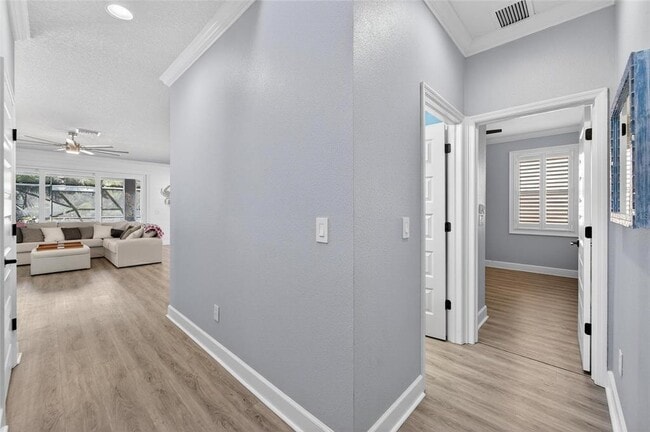 Building Photo - 7504 Lantern Park Ave