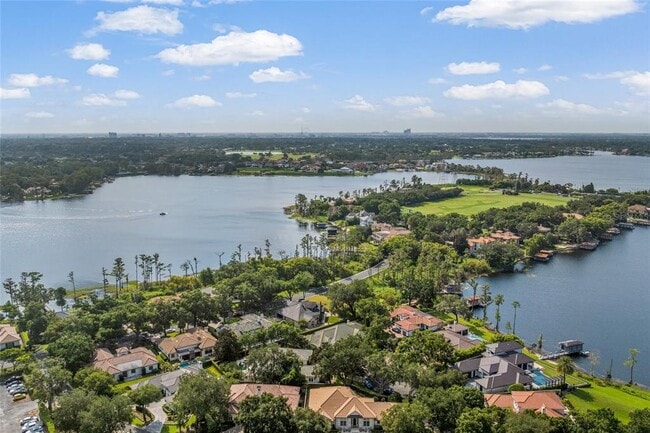 Building Photo - 9701 Lake Isleworth Ct