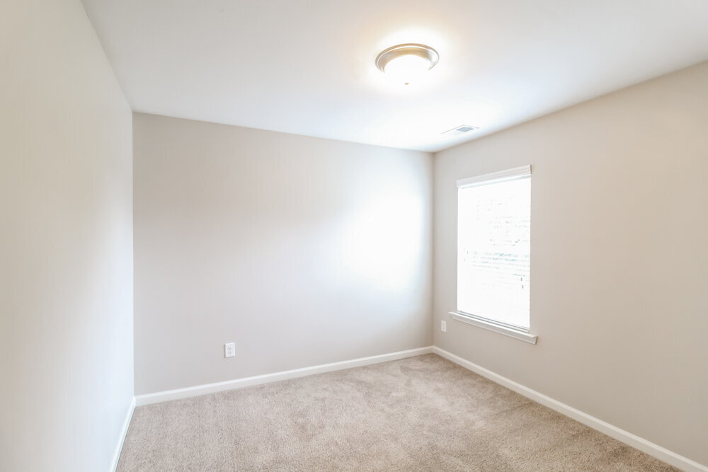 Building Photo - 414 Darbys Run Ct