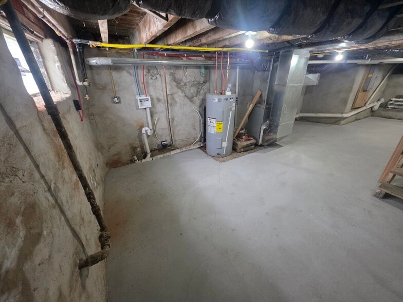 Building Photo - 2910 N Taylor St