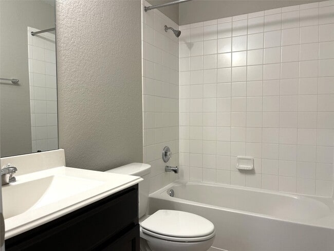 Building Photo - 29127 Innes Park Pl