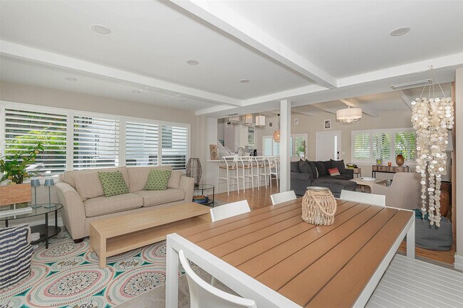 Building Photo - 1936 Harbour Inlet Dr