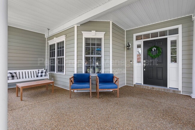 Building Photo - 9069 Brigadier Rd