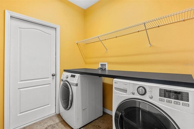 Building Photo - 11616 Thacker Dr