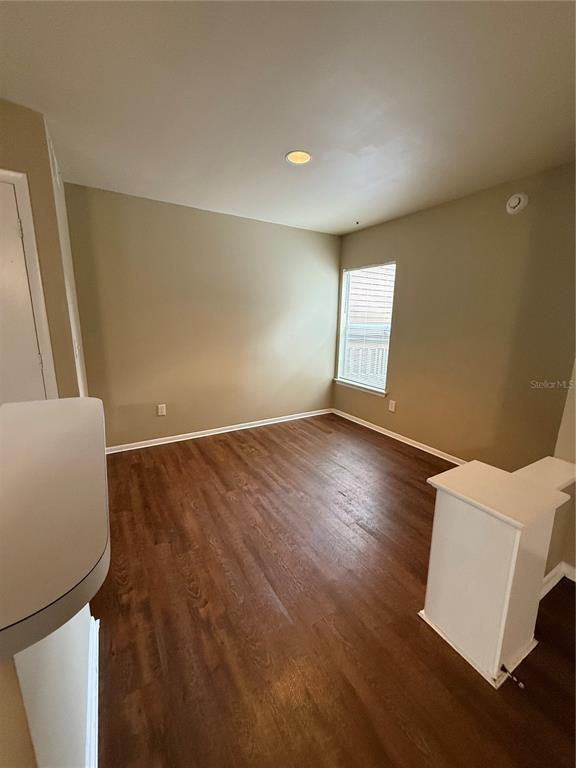 Building Photo - 494 N Pin Oak Pl