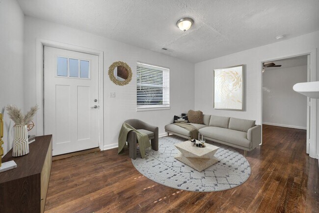 Interior Photo - The Ritz