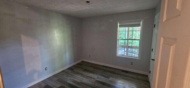 Building Photo - 7273 Rockmart Hwy