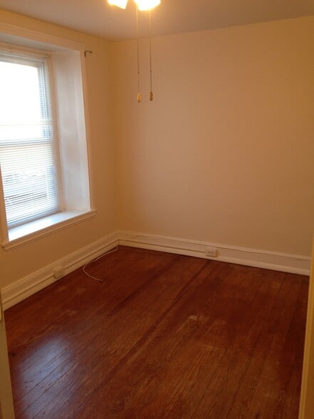 Building Photo - 152 East St