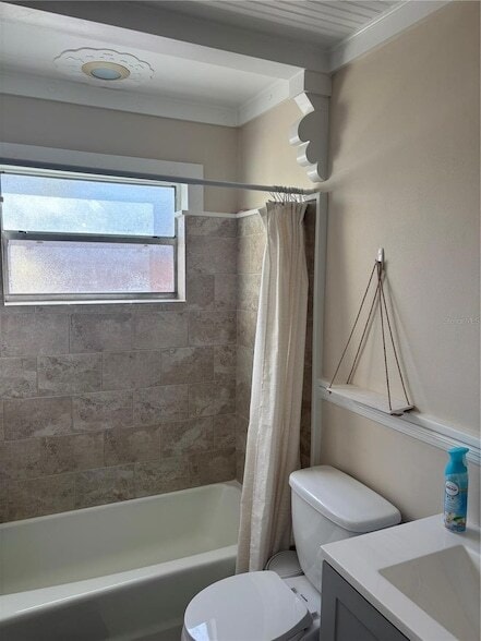 Building Photo - 2226 Fairfield Ave