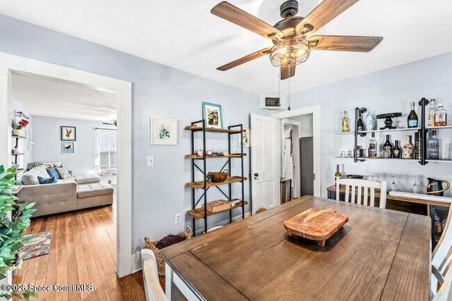 Building Photo - 1654 Highland Ave