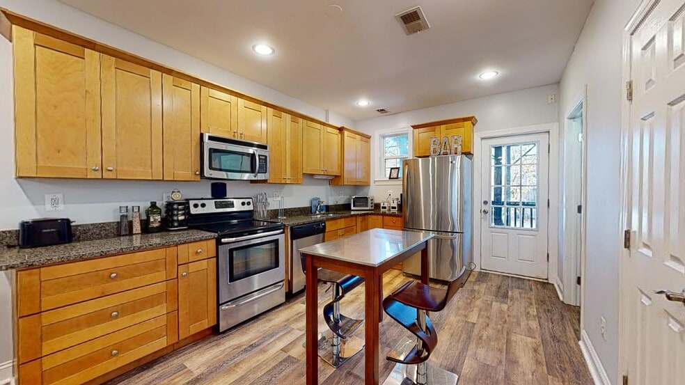 Kitchen - 1223 4th Street Northwest