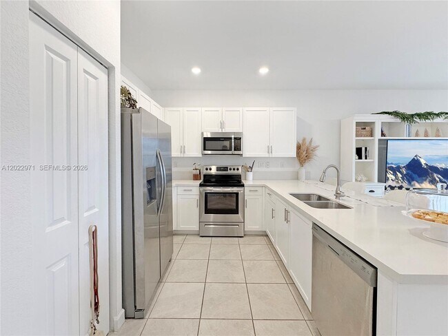 Building Photo - 14813 SW 183rd Terrace