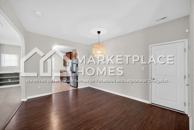 Building Photo - 1337 King Arthur Dr