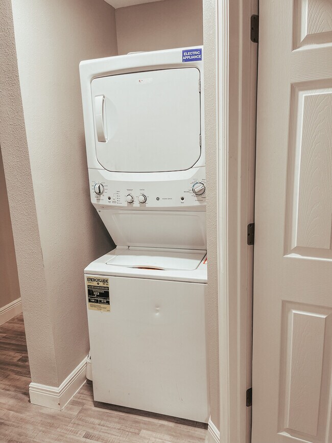 Building Photo - 5226 Perry St