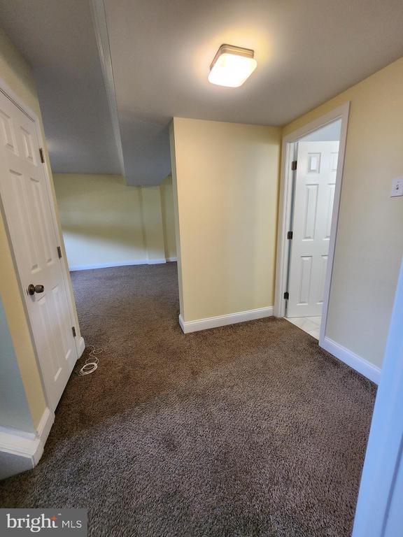 Building Photo - 2622 Boxwood Dr