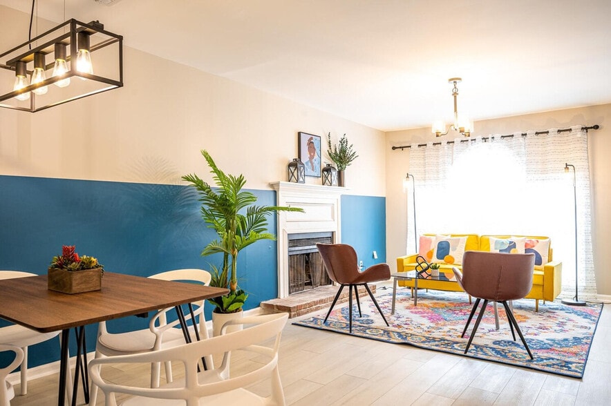 Building Photo - 1267 Sweet Pine Dr