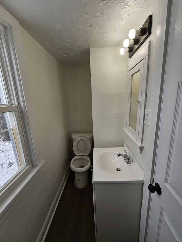 Building Photo - 3609 Riverside Ave