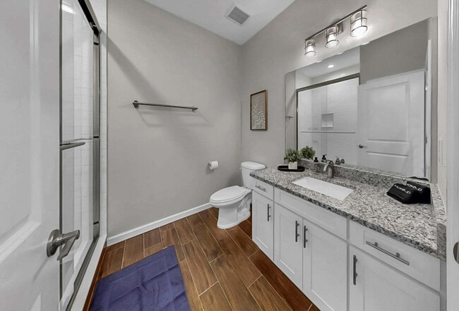 Building Photo - 3114 E 21st Ave