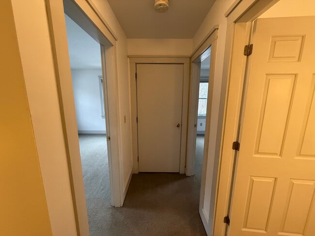 Building Photo - 112-116 EAP