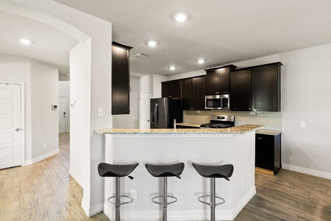 Building Photo - Exquisite 2-Story Traditional Home