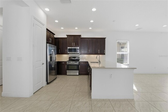 Building Photo - 30588 Chesapeake Bay Dr