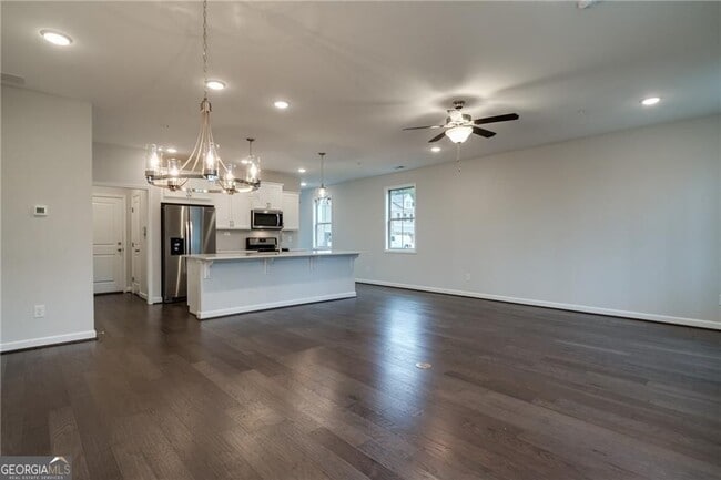 Building Photo - 1095 Lawanna Dr